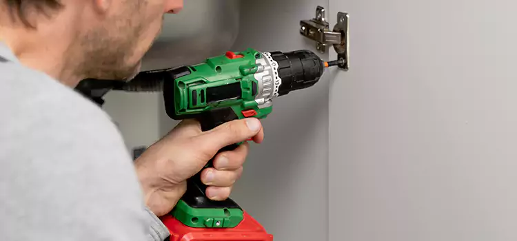 Commercial Door Hinge Repair Lexington